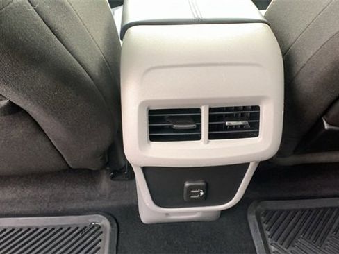 Used 2019 GMC Terrain SLE image 25