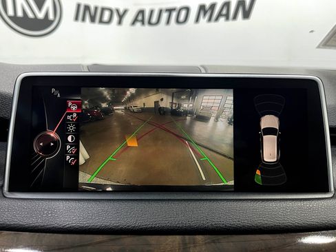 Used 2015 BMW X5 xDrive50i AWD/4WD image 11