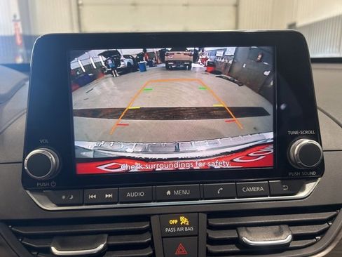 Certified 2023 Nissan Altima 2.5 SV image 18