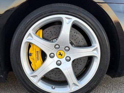 Used 2010 Ferrari California Base 2dr Convertible image 10