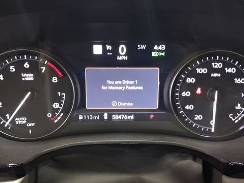 Used 2021 Cadillac XT5 Premium Luxury FWD image 24