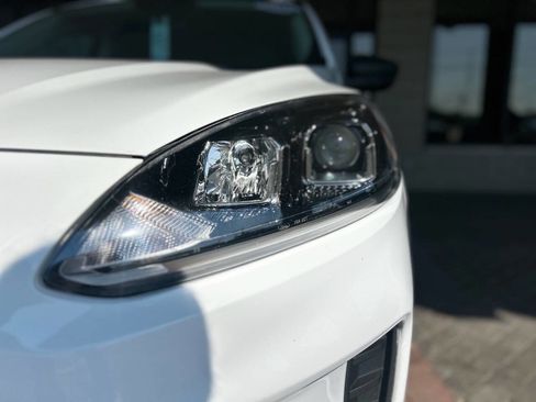 Used 2022 Ford Escape SE w/ Cold Weather Package image 20