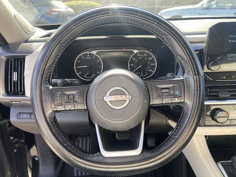 Certified 2022 Nissan Pathfinder SL w/ SL Premium Package image 13