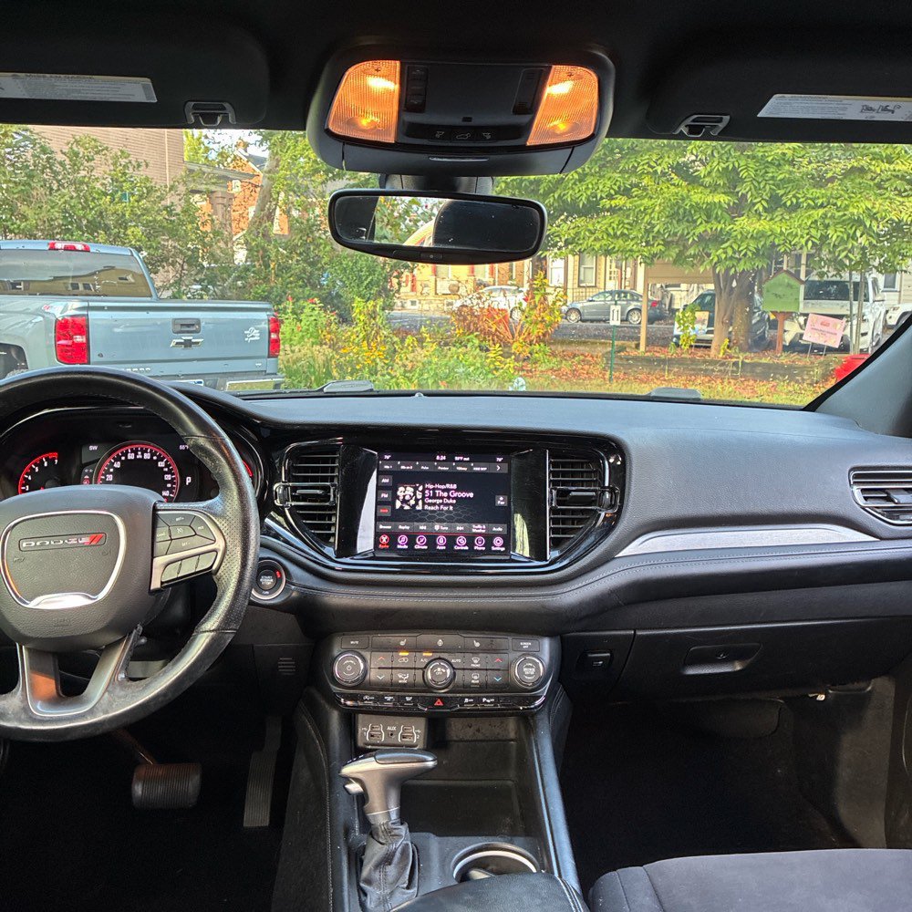 Used 2021 Dodge Durango SXT AWD/4WD image 3