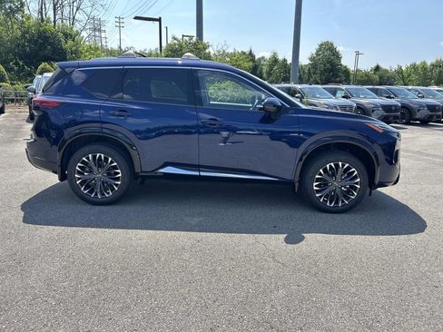 New 2026 Nissan Rogue Platinum w/ Platinum Premium Package AWD/4WD image 8