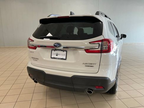 Used 2023 Subaru Ascent Limited AWD/4WD image 6