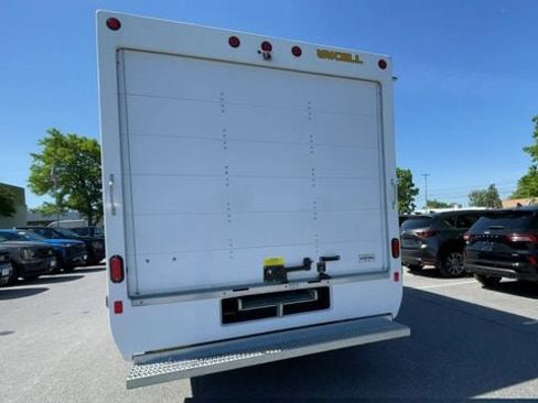 New 2026 Ford E-350 and Econoline 350 Super Duty w/ Power Equipment Group RWD image 3
