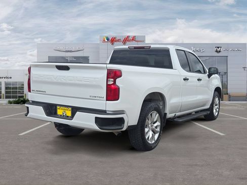 Used 2024 Chevrolet Silverado 1500 Custom RWD image 5
