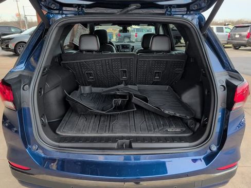 Used 2022 Chevrolet Equinox RS w/ LPO, Floor Liner Package image 25