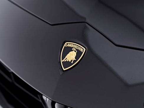 Used 2022 Lamborghini Urus AWD/4WD image 20