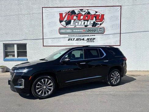 Used 2023 Chevrolet Traverse Premier image 1