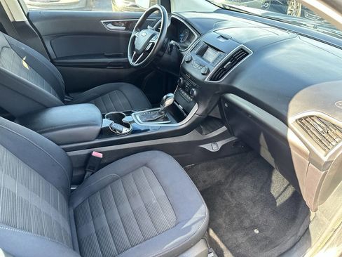 Used 2018 Ford Edge SEL image 23