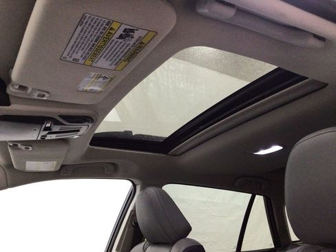 Used 2023 Subaru Outback Limited image 10