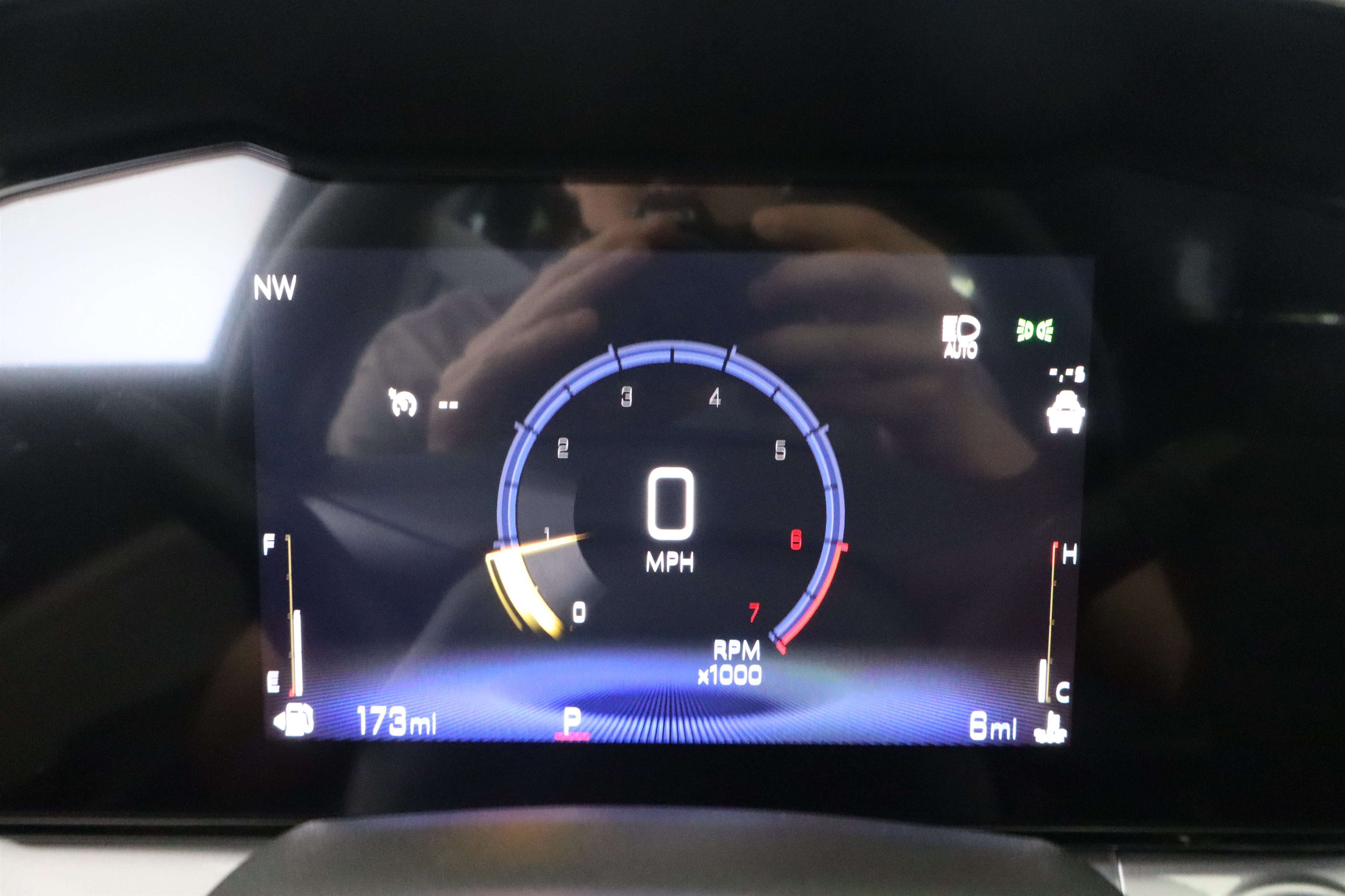New 2026 Chevrolet Trax LT w/ Midnight Edition FWD image 19