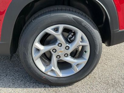New 2026 Chevrolet Trax LS w/ LS Convenience Package