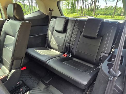 Used 2021 Volkswagen Atlas SE FWD image 20
