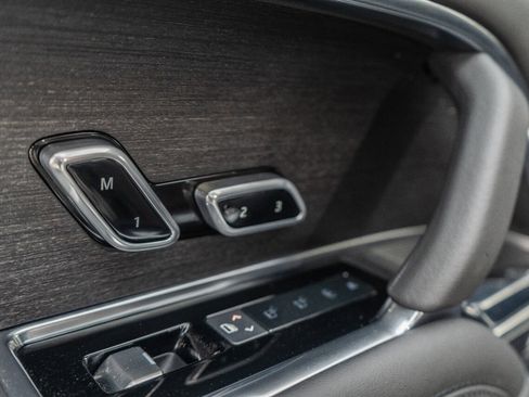 Used 2022 Land Rover Range Rover Long Wheelbase First Edition image 59