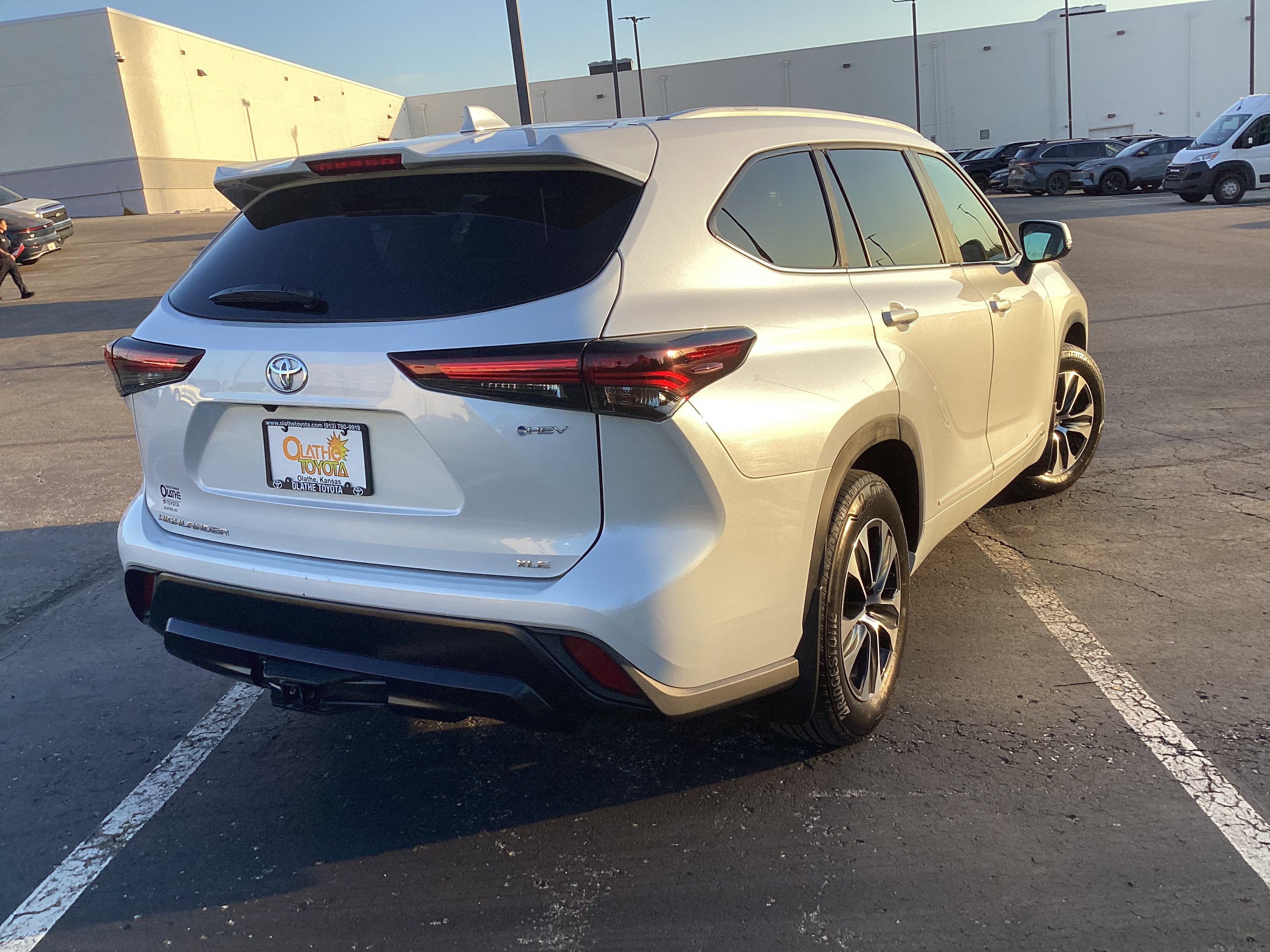 Certified 2026 Toyota Highlander XLE AWD/4WD image 15