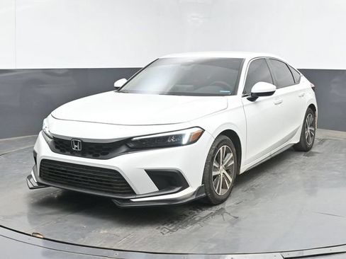 Used 2024 Honda Civic LX image 5