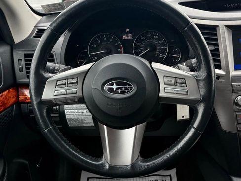 Used 2011 Subaru Outback 3.6R Limited image 33