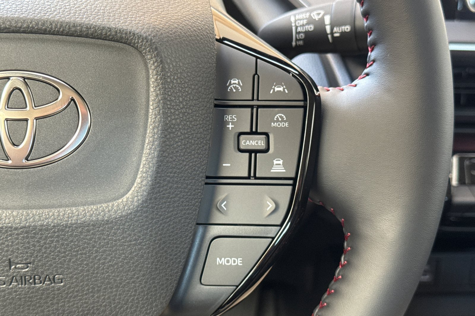 New 2027 Toyota Prius Plug-In Hybrid FWD image 27