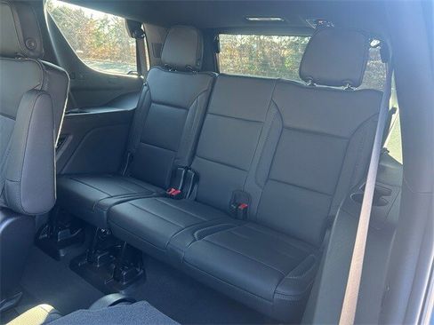 New 2026 GMC Yukon Denali image 16