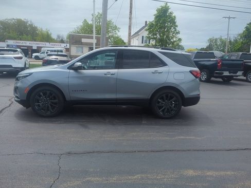 Certified 2024 Chevrolet Equinox RS FWD image 5