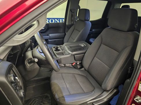 Used 2020 Chevrolet Silverado 1500 Custom Trail Boss w/ Custom Convenience Package AWD/4WD image 5