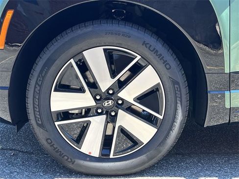 New 2026 Hyundai Ioniq 9 SEL image 34