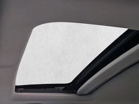 Used 2021 Honda CR-V EX image 13