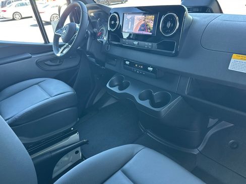 New 2026 Mercedes-Benz Sprinter 2500 image 15