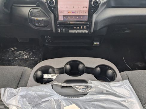 New 2025 RAM 2500 Tradesman image 17