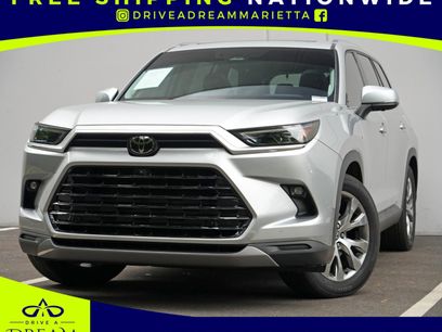 Used 2024 Toyota Grand Highlander FWD