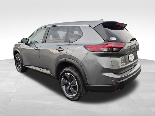 Certified 2025 Nissan Rogue SV AWD/4WD image 3