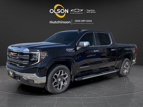 Used 2026 GMC Sierra 1500 SLT RWD image 3