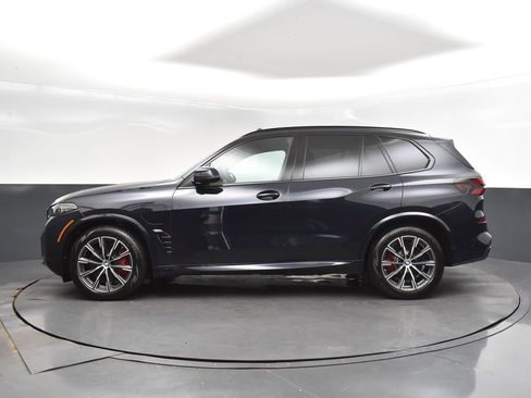 Certified 2026 BMW X5 xDrive50e w/ M Sport Package AWD/4WD image 4