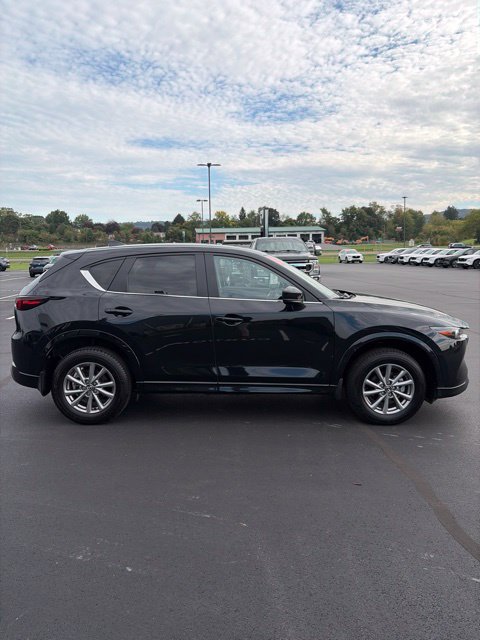 Certified 2025 MAZDA CX-5 AWD 2.5 S w/ Preferred Package image 4