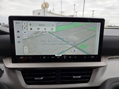 New 2025 Ford Explorer Active image 9