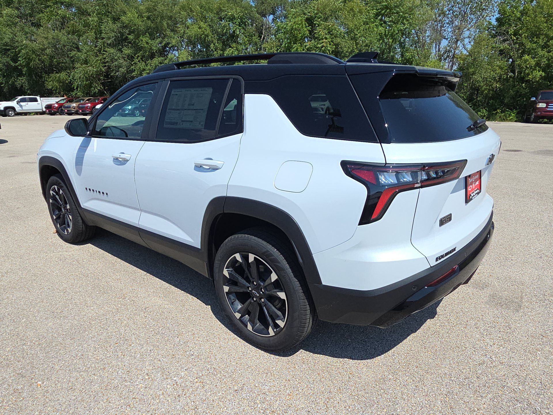 New 2027 Chevrolet Equinox RS FWD image 6