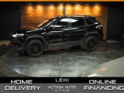Used 2019 Jeep Cherokee Trailhawk