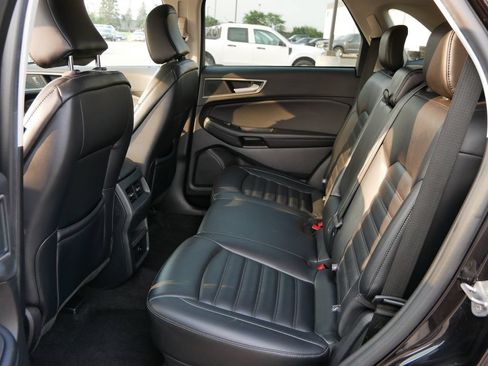 Certified 2024 Ford Edge SEL AWD/4WD image 16