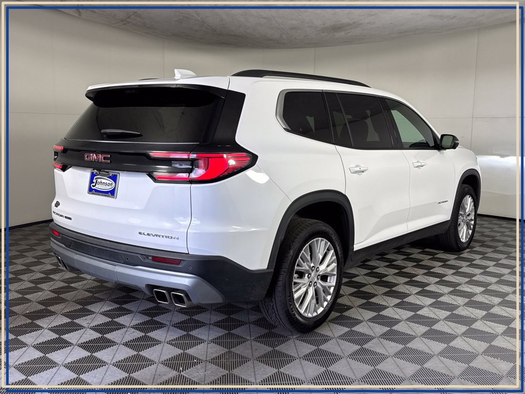Certified 2026 GMC Acadia Elevation w/ Elevation Premium Package AWD/4WD image 9