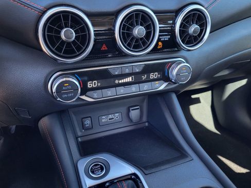 New 2025 Nissan Sentra SR w/ SR Premium Package image 25
