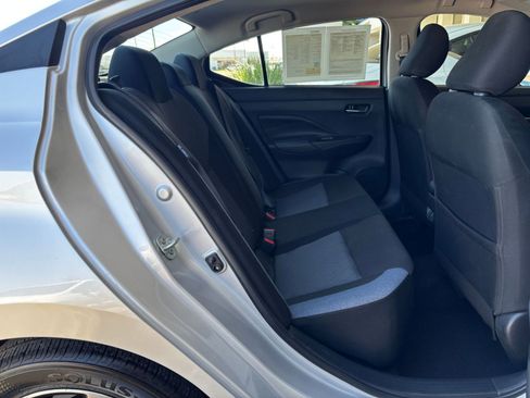 Used 2025 Nissan Versa SV FWD image 39