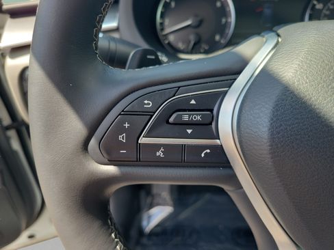 Certified 2023 INFINITI QX50 Luxe FWD image 10