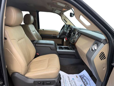 Used 2016 Ford F250 Lariat w/ Chrome Package AWD/4WD image 24