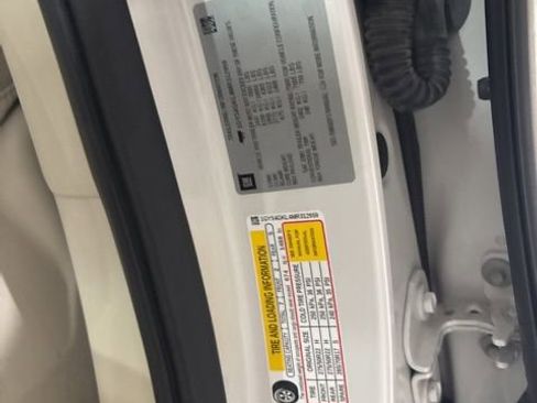 Used 2021 Cadillac Escalade Sport Platinum image 45