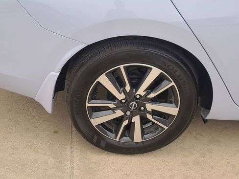 Certified 2025 Nissan Versa SV w/ Trunk Package FWD image 6
