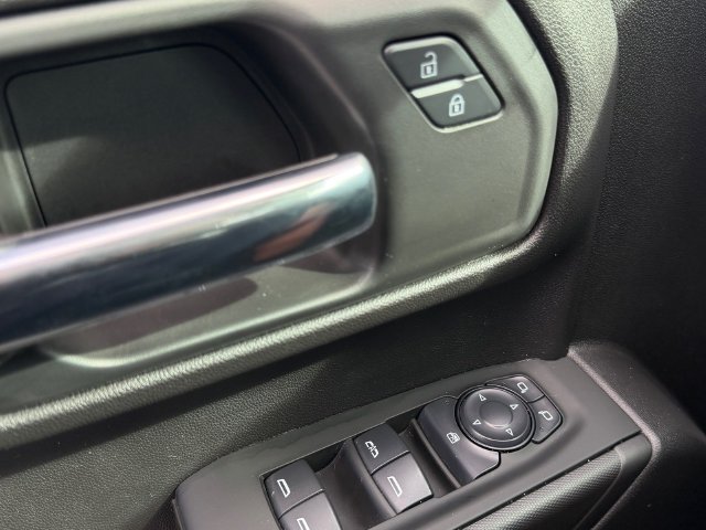 Used 2024 Chevrolet Silverado 1500 Custom RWD image 11