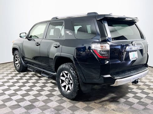 Certified 2018 Toyota 4Runner TRD Off-Road Premium AWD/4WD image 6